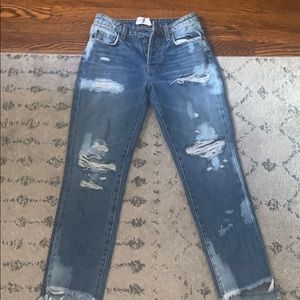 Distressed boyfriend jeans from LF